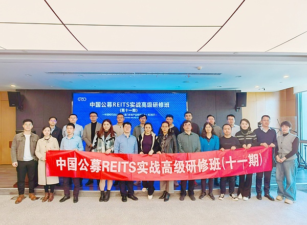 比特币周观察：ETF热潮中的加密市场新动向